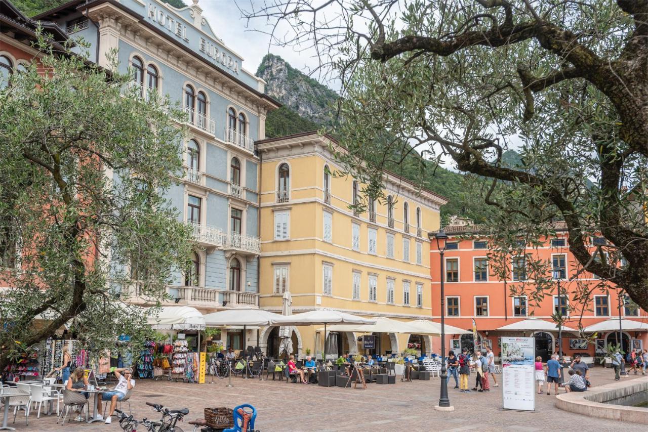 Casa La Torre, The View On The Lake Riva del Garda Exterior photo